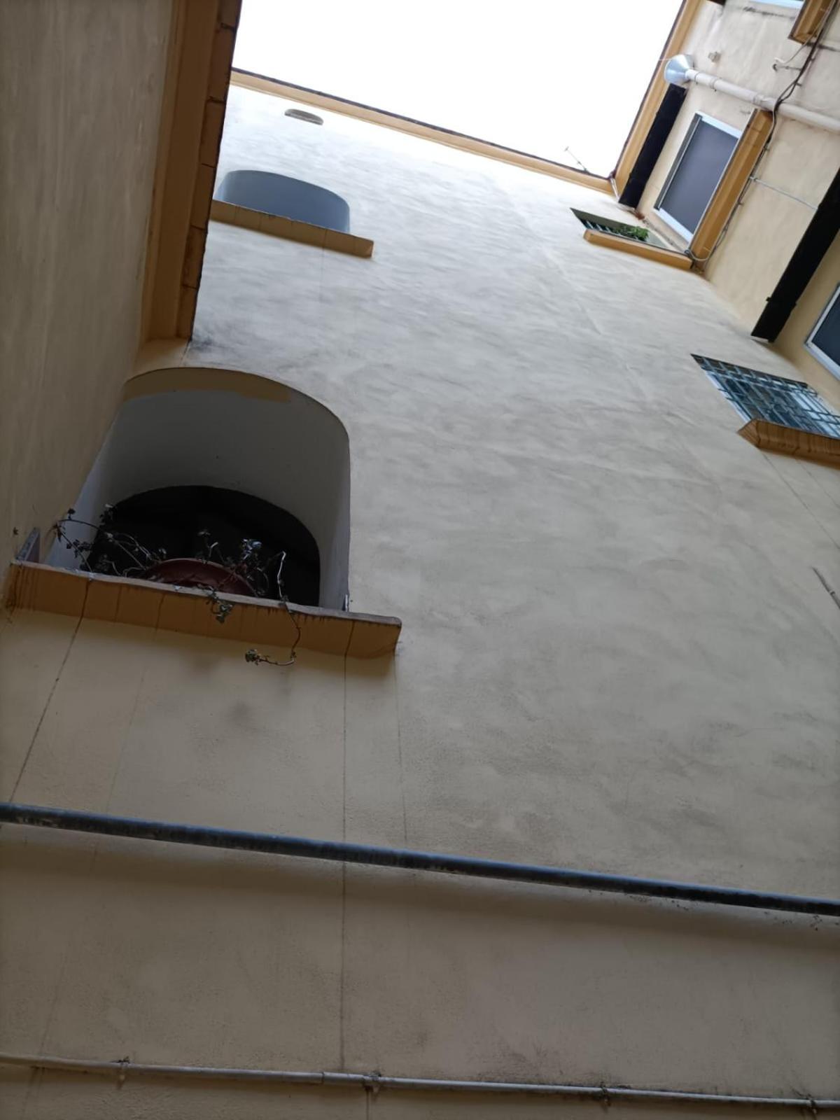Casa Degli Scalzi 43 *